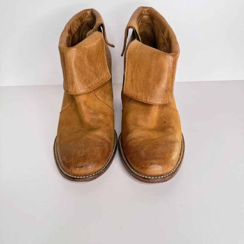 J Shoes Leather Brown Fold Over Ankle Booties Women 7.5 Block Heel Saloon Winter